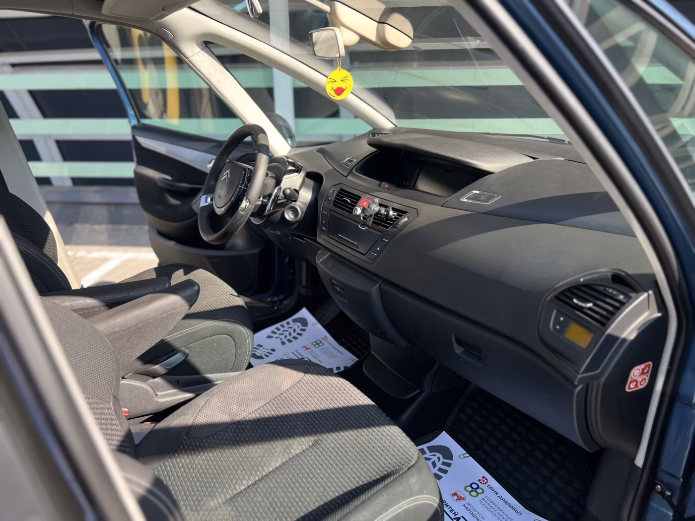 Citroen C4 Picasso фото 10