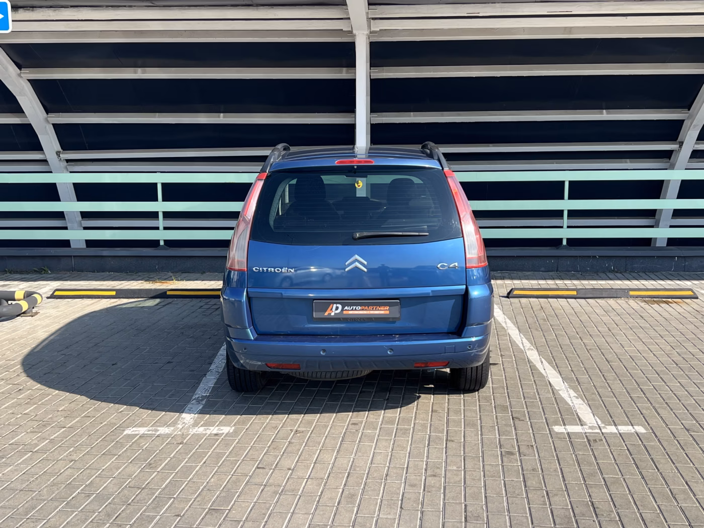 Citroen C4 Picasso фото 5