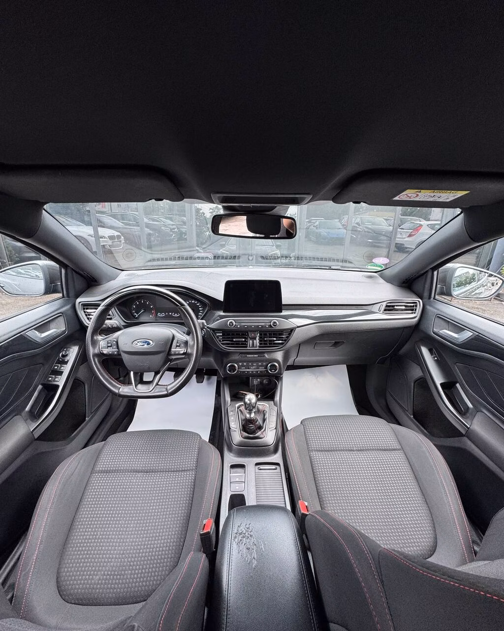 Ford Focus фото 9