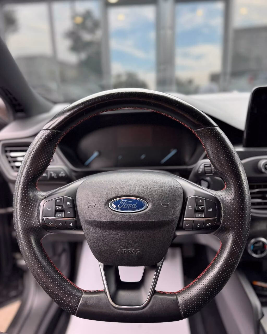 Ford Focus фото 15