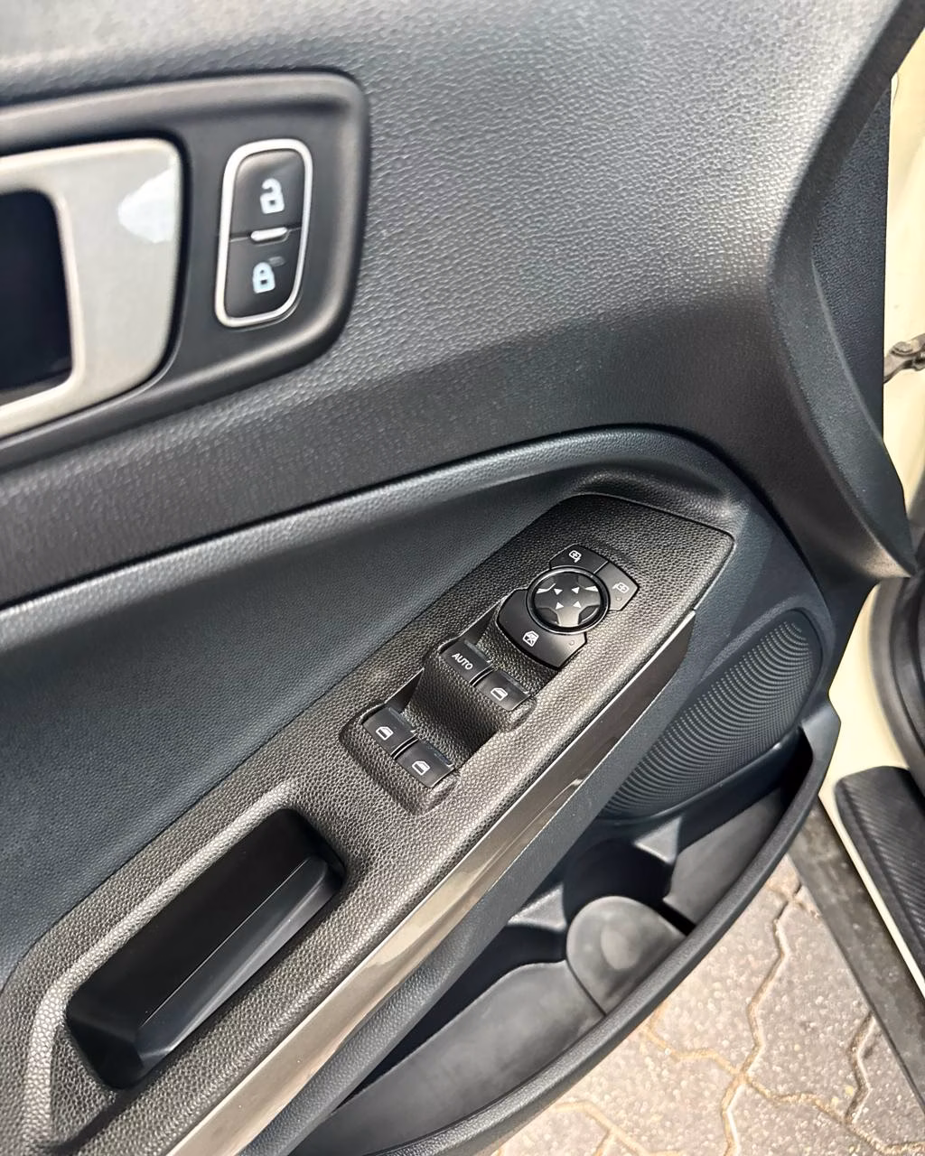 Ford EcoSport фото 9