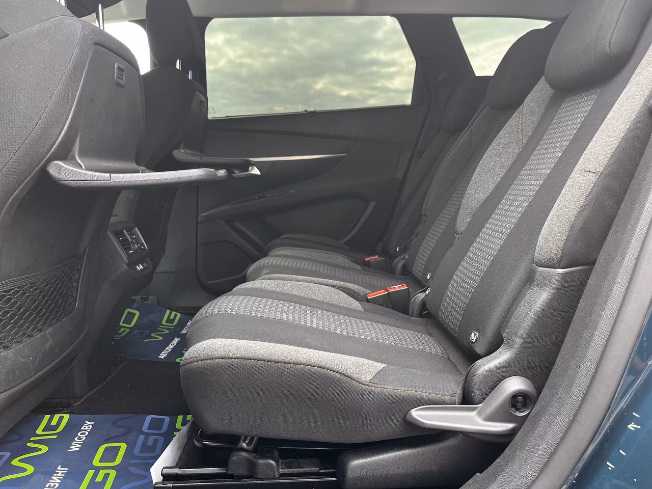Peugeot 5008 фото 17