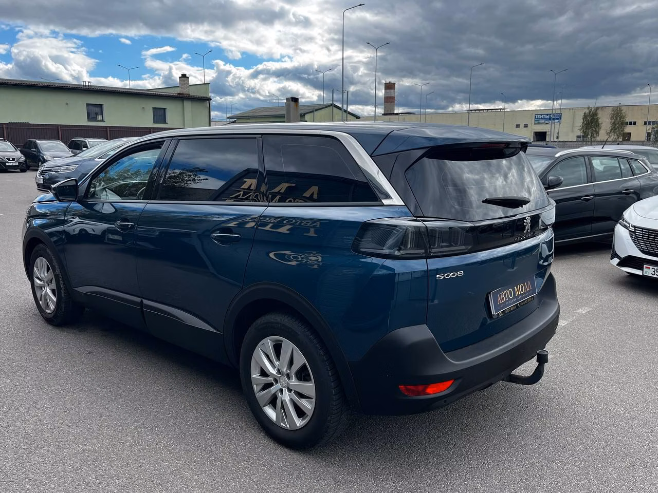 Peugeot 5008 фото 5