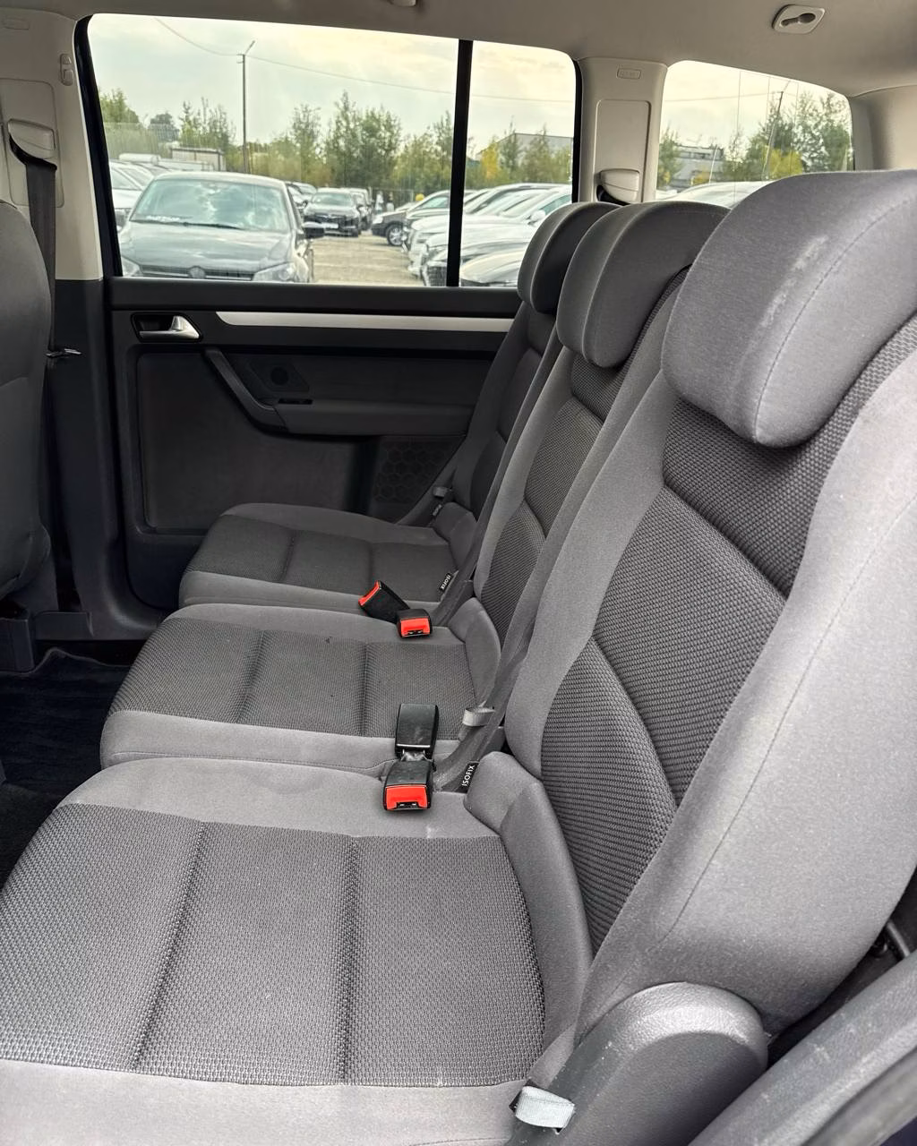 Volkswagen Touran фото 9