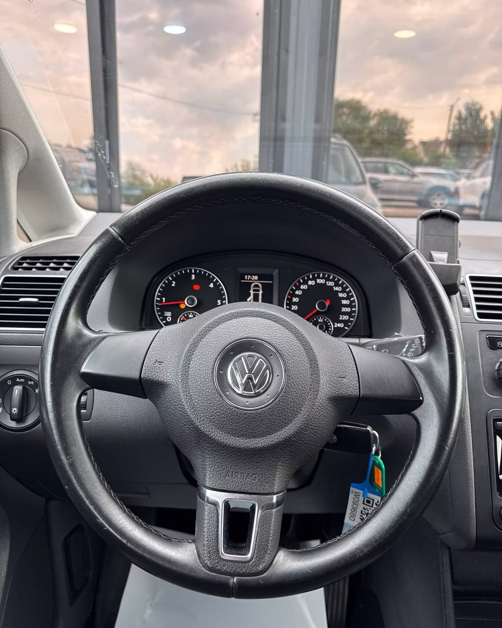 Volkswagen Touran фото 16