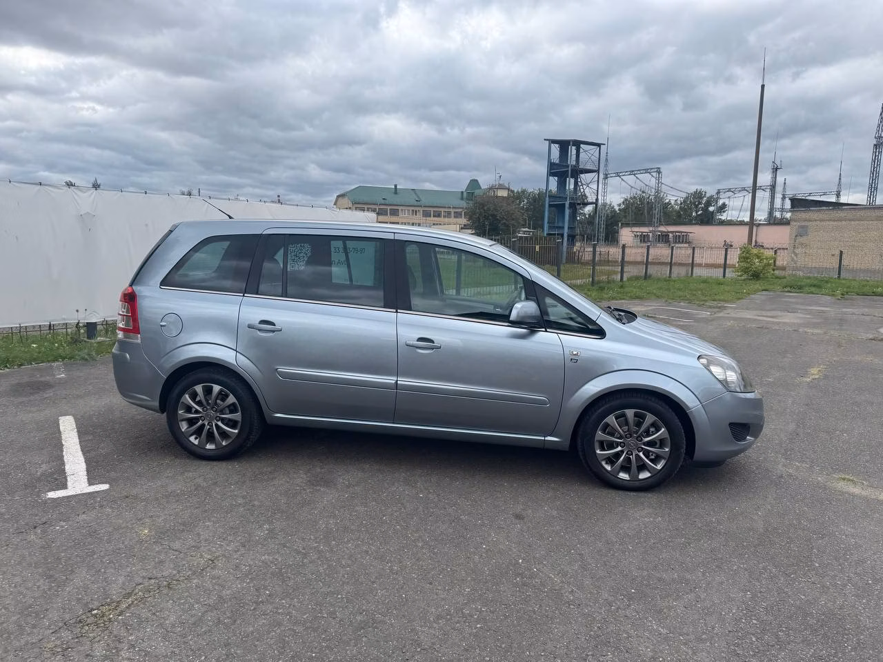 Opel Zafira фото 7