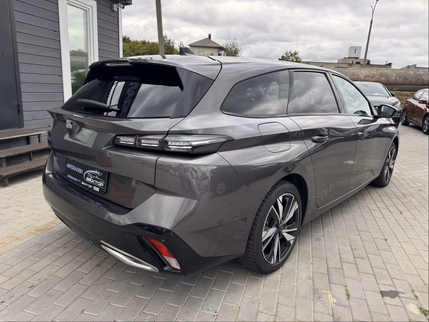 Peugeot 308 фото 7