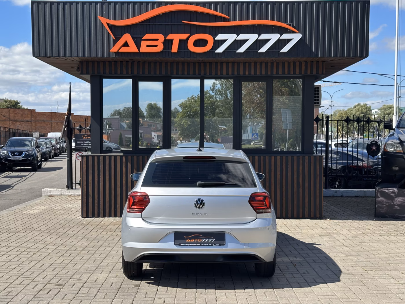 Volkswagen Polo фото 3