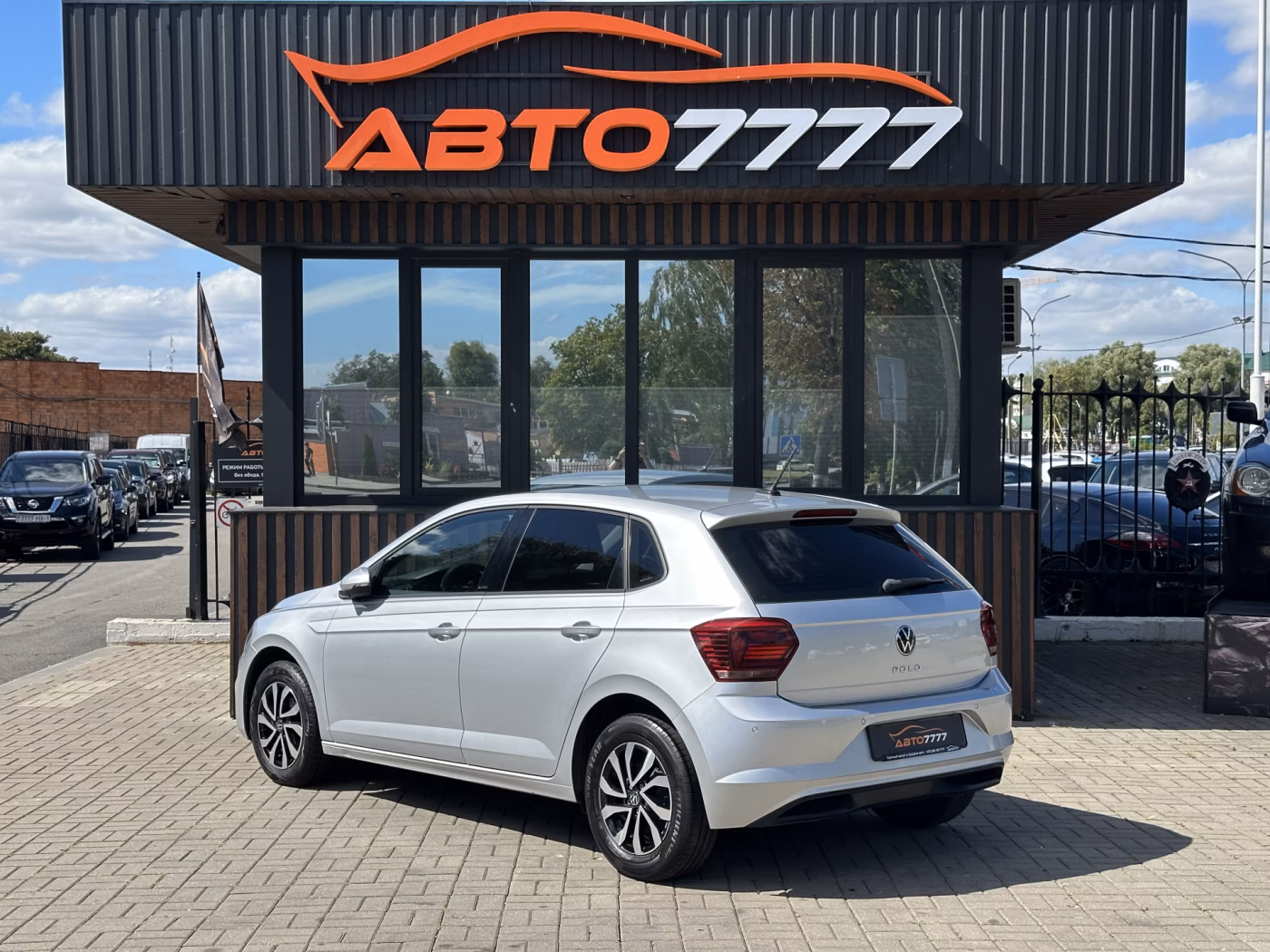 Volkswagen Polo фото 4