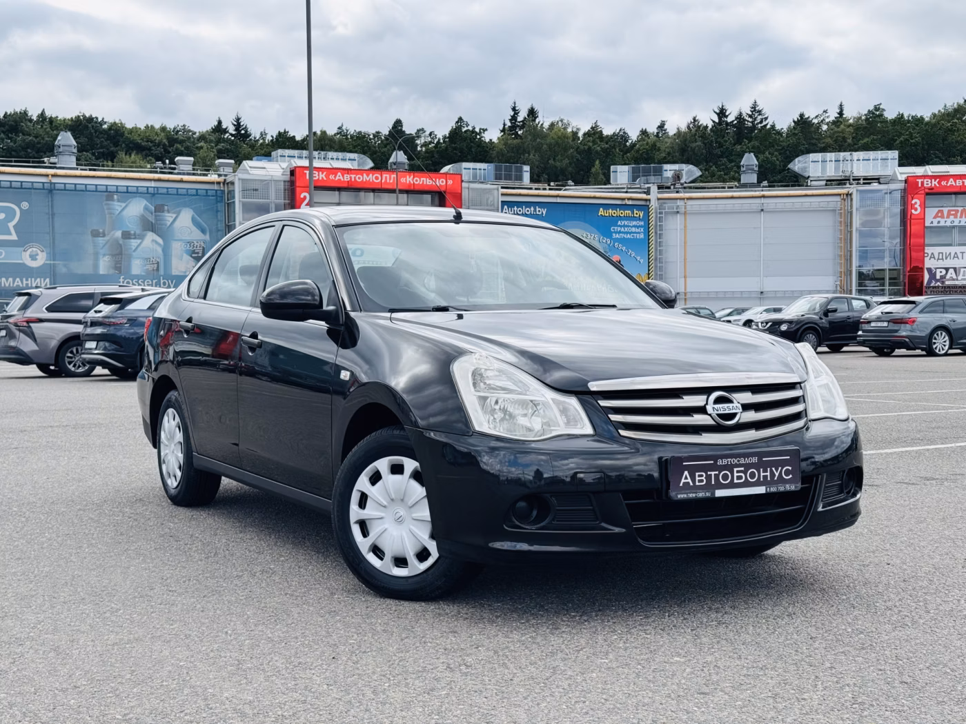 Nissan Almera фото 3