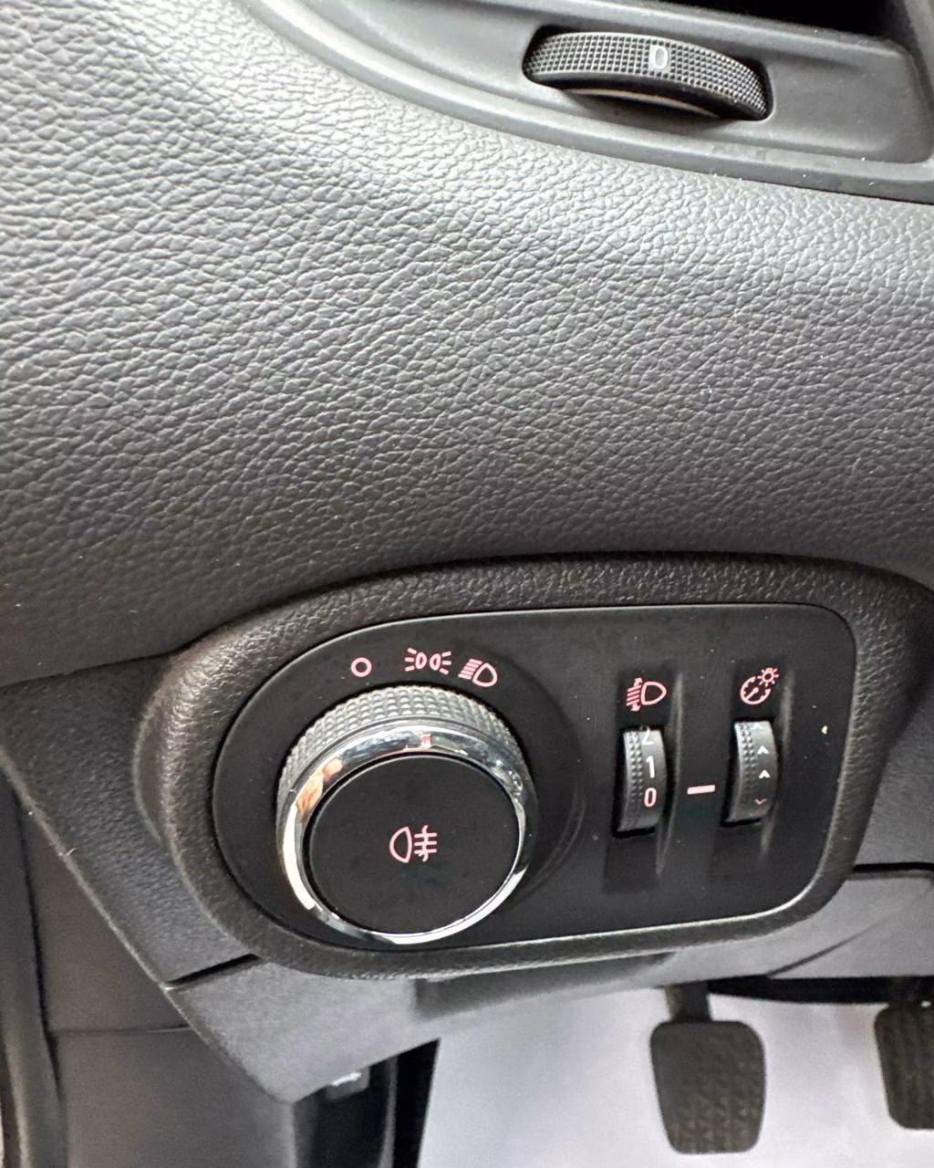 Opel Zafira фото 20