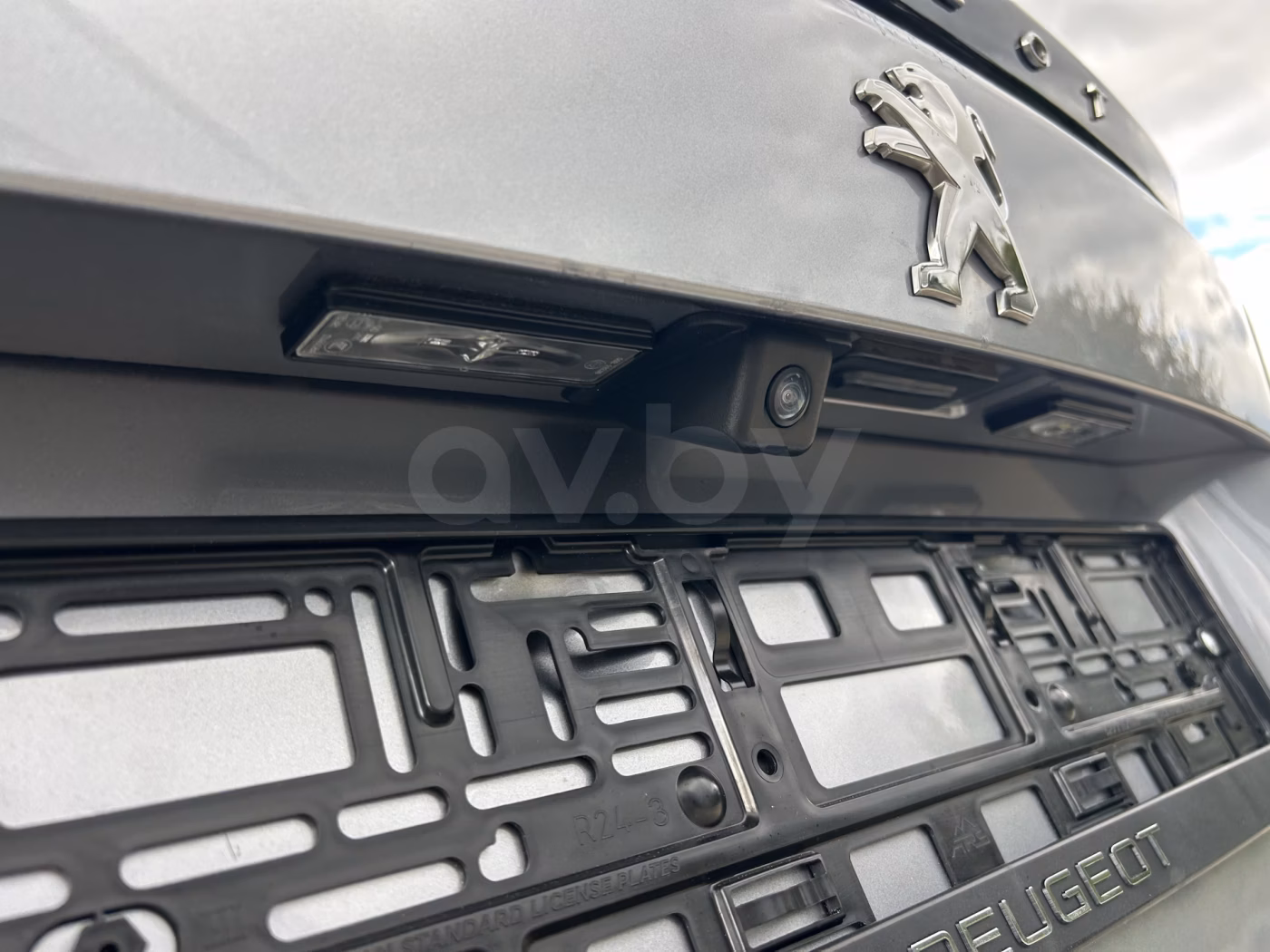 Peugeot 2008 фото 27
