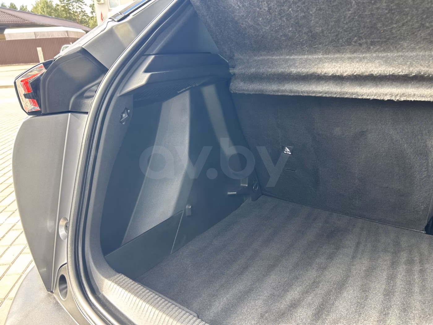Peugeot 2008 фото 23
