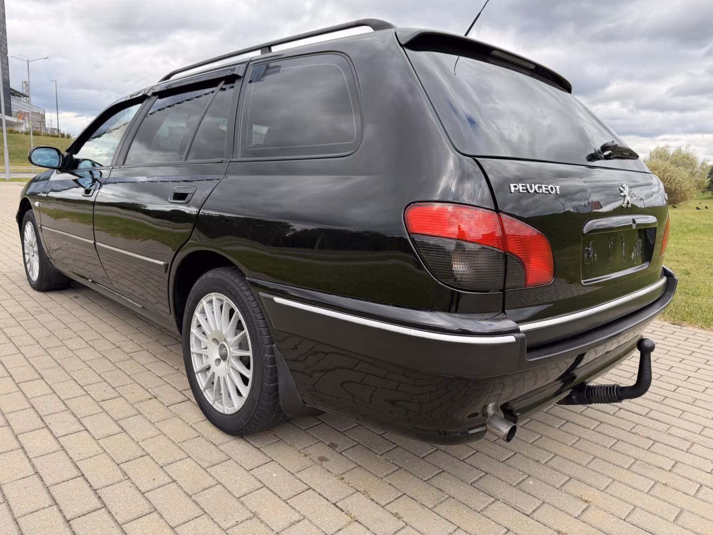 Peugeot 406 фото 9