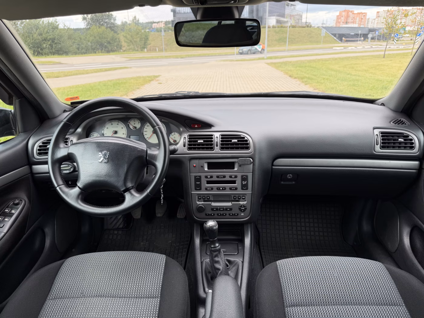 Peugeot 406 фото 14