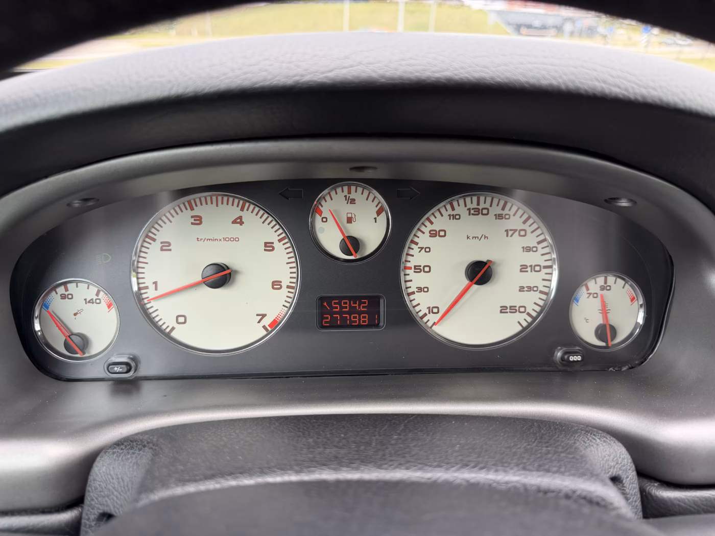 Peugeot 406 фото 19