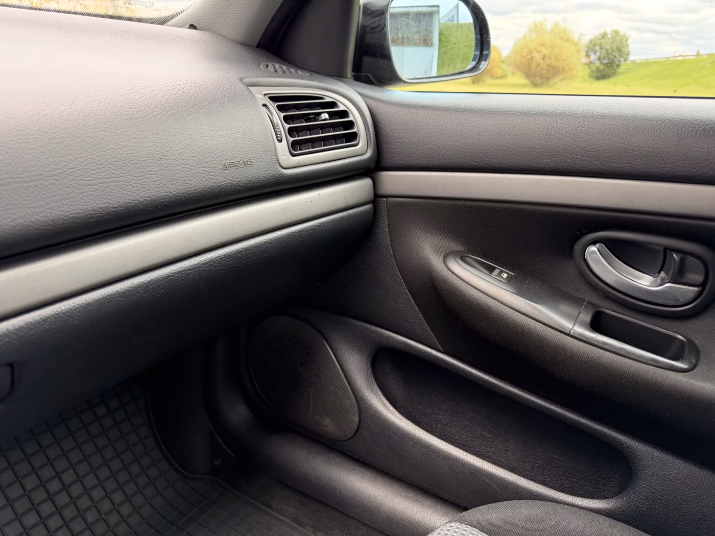 Peugeot 406 фото 18