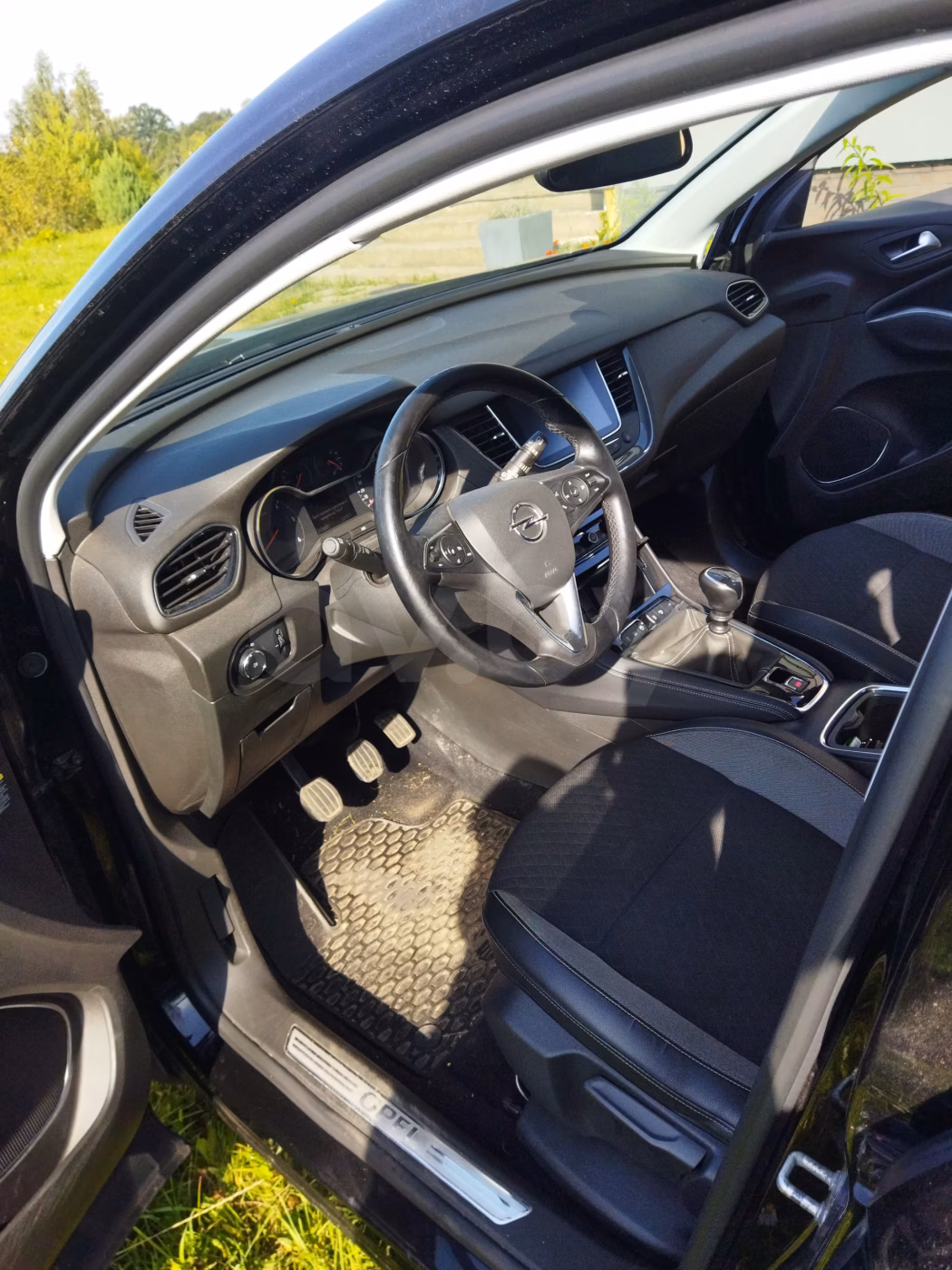 Opel Grandland X фото 10