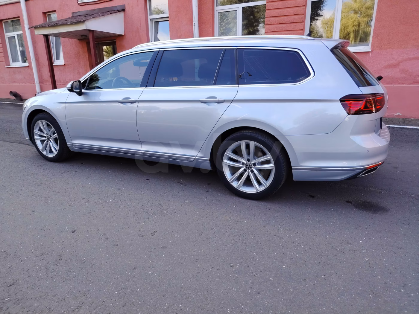 Volkswagen Passat фото 7