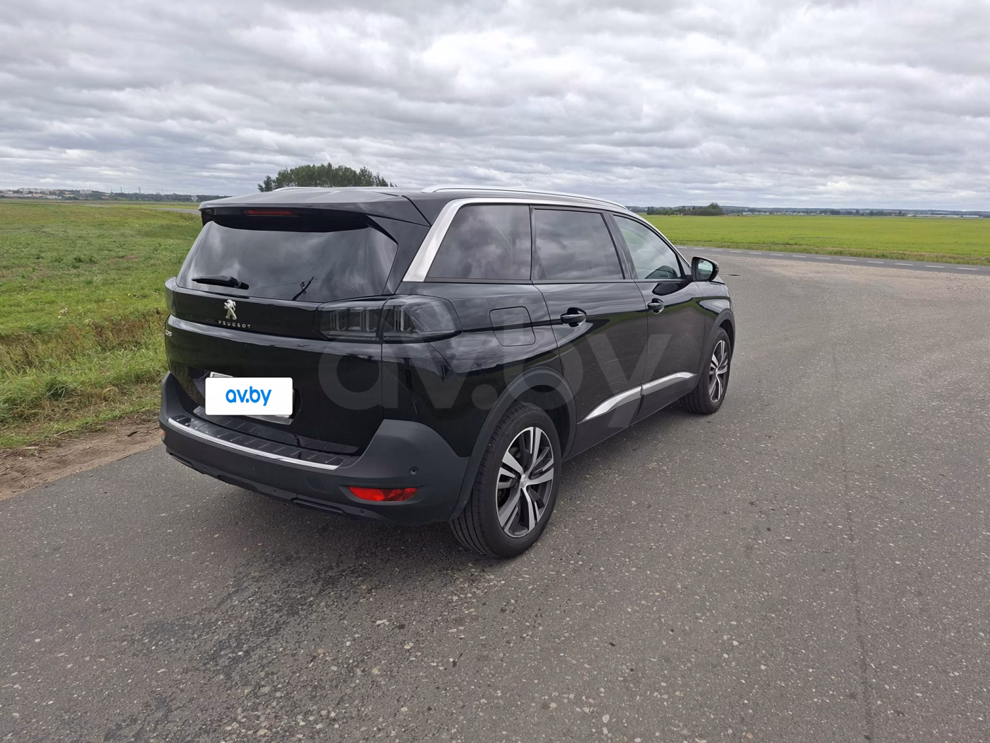 Peugeot 5008 фото 4