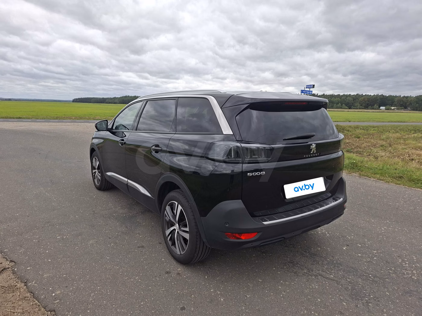 Peugeot 5008 фото 6