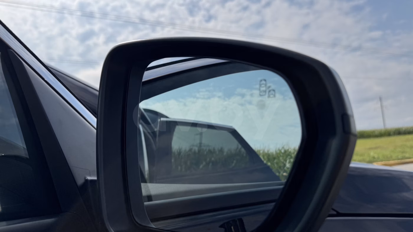 Opel Grandland X фото 25