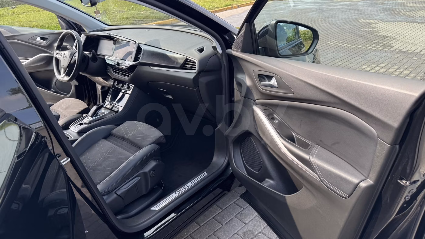 Opel Grandland X фото 23