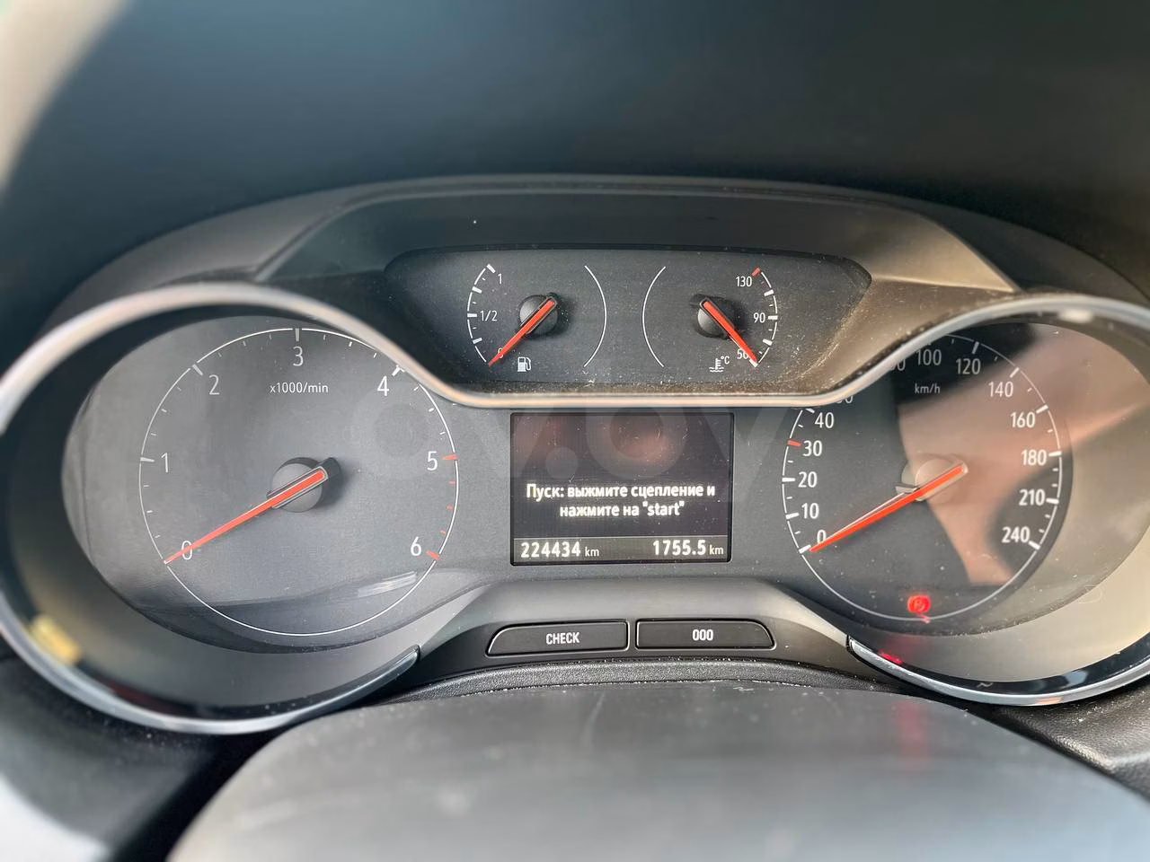 Opel Grandland X фото 8