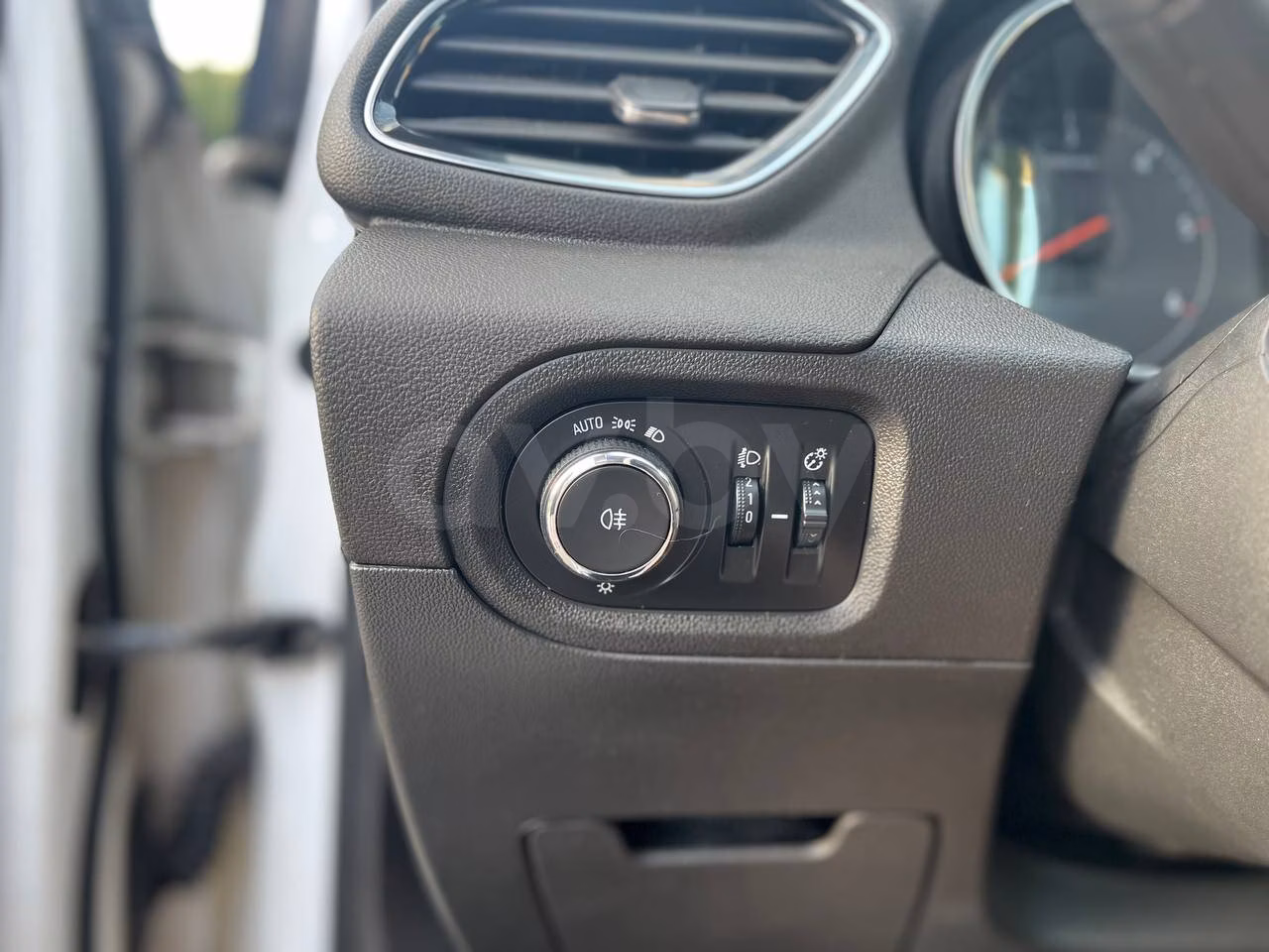 Opel Grandland X фото 12