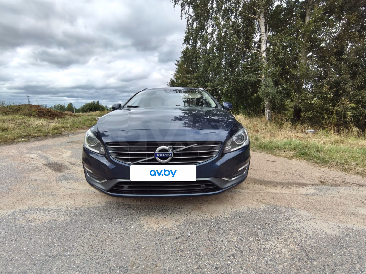 Volvo V60 фото 9