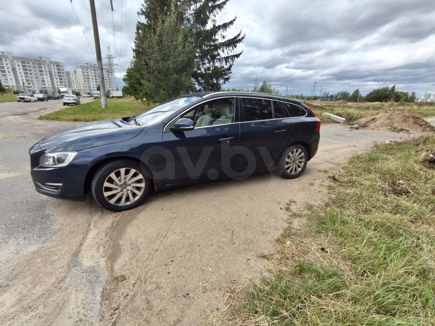 Volvo V60 фото 3