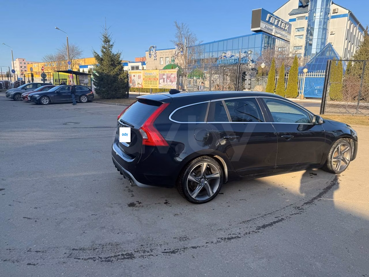 Volvo V60 фото 5
