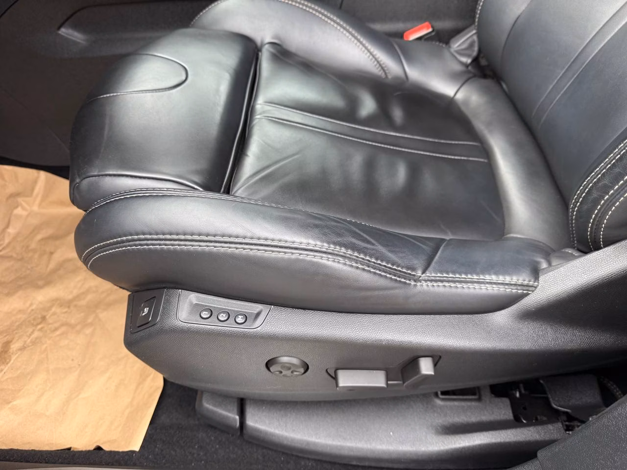 Peugeot 5008 фото 19