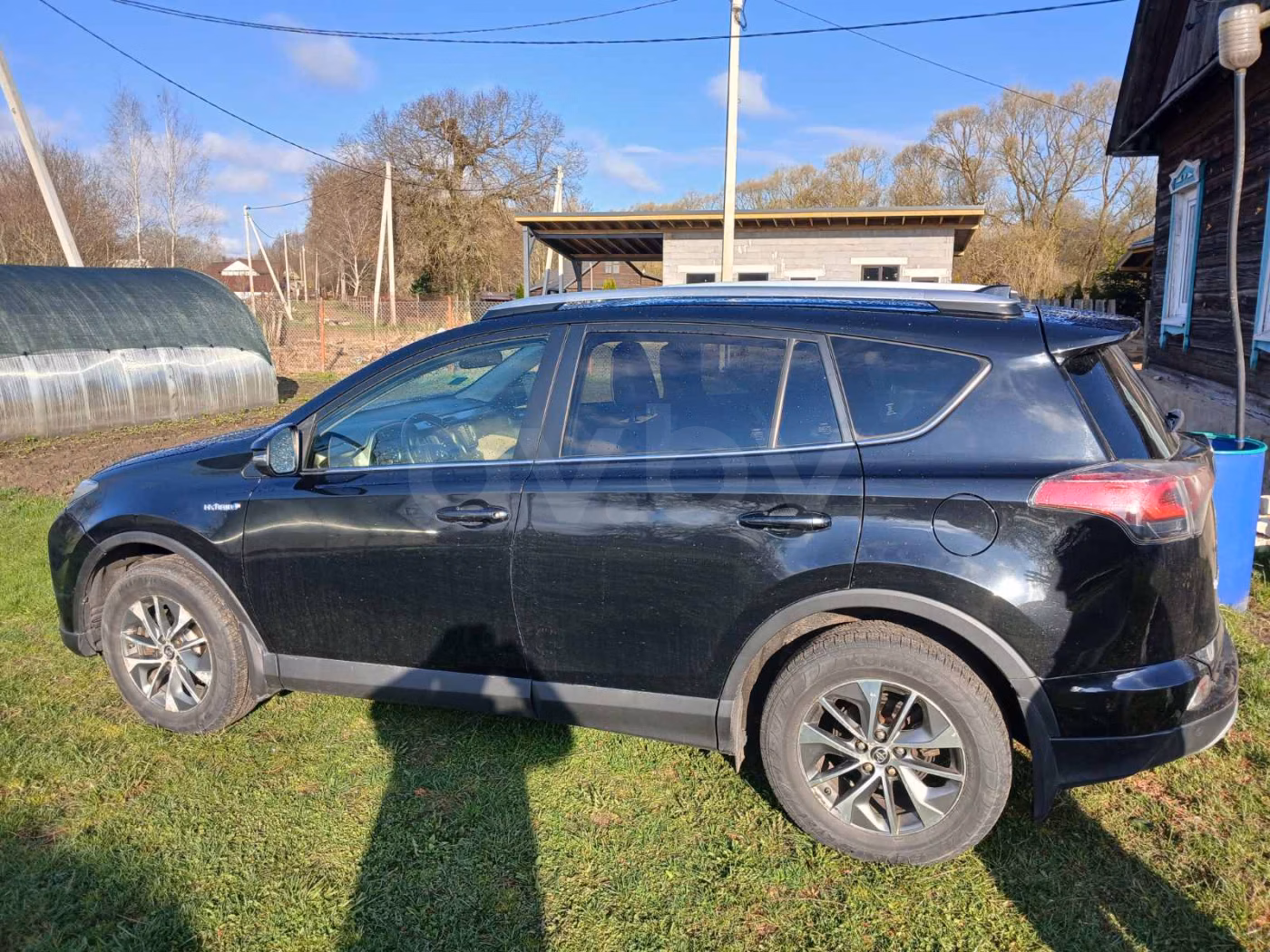 Toyota RAV4 фото 3