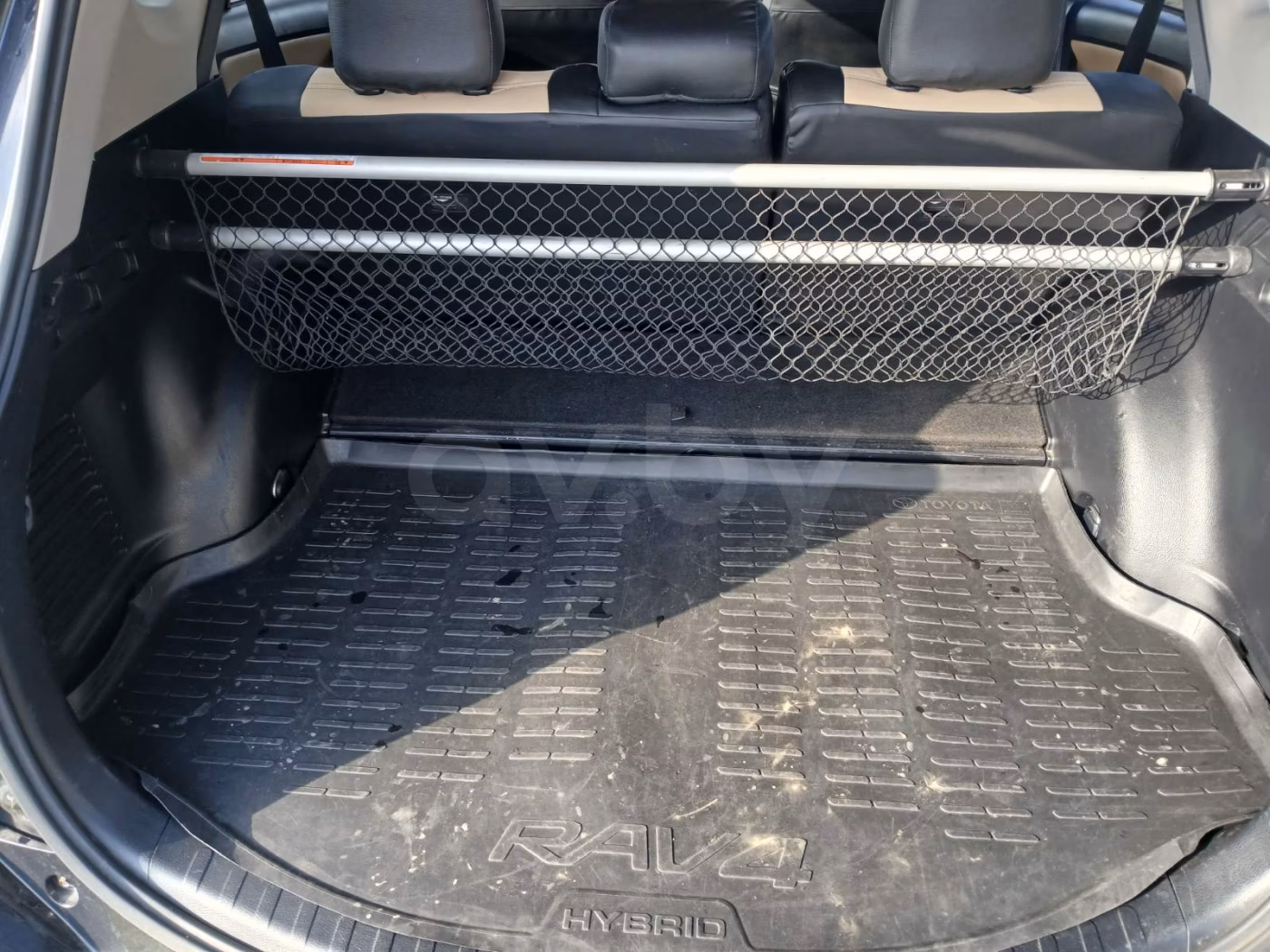 Toyota RAV4 фото 8
