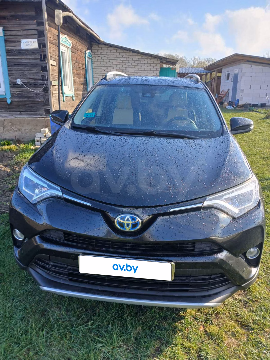 Toyota RAV4 фото 4