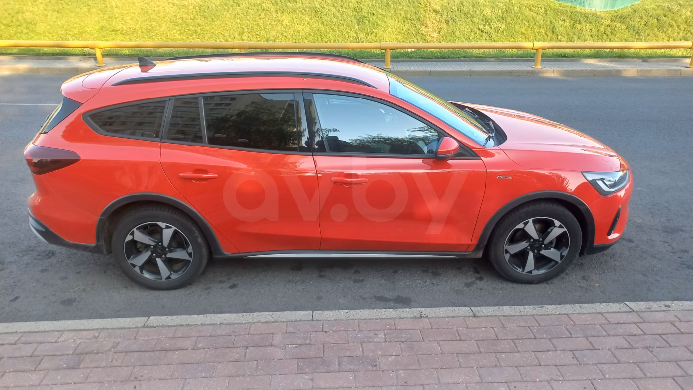 Ford Focus Active фото 8