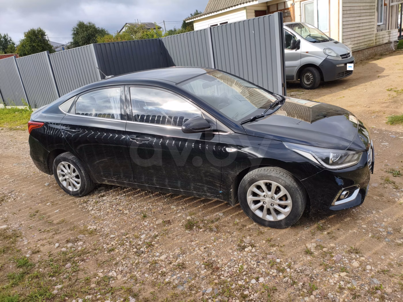Hyundai Accent фото 4