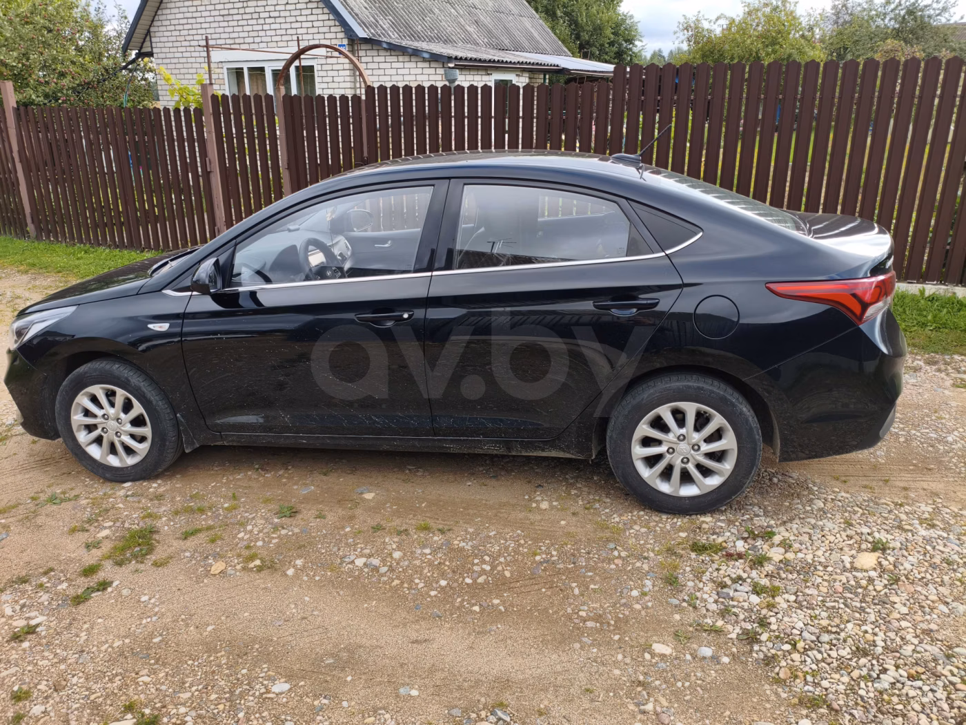 Hyundai Accent фото 2