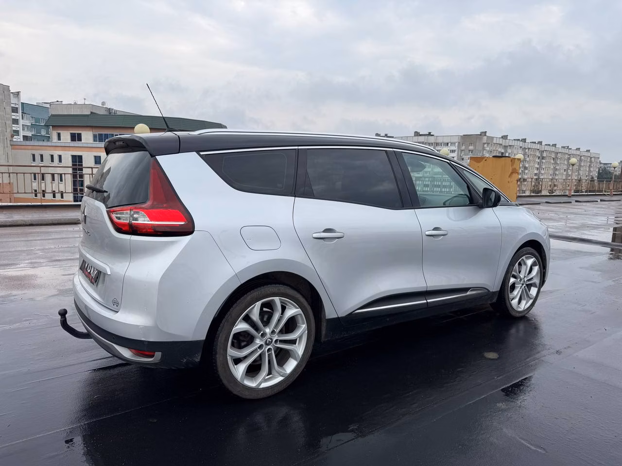 Renault Grand Scenic фото 4