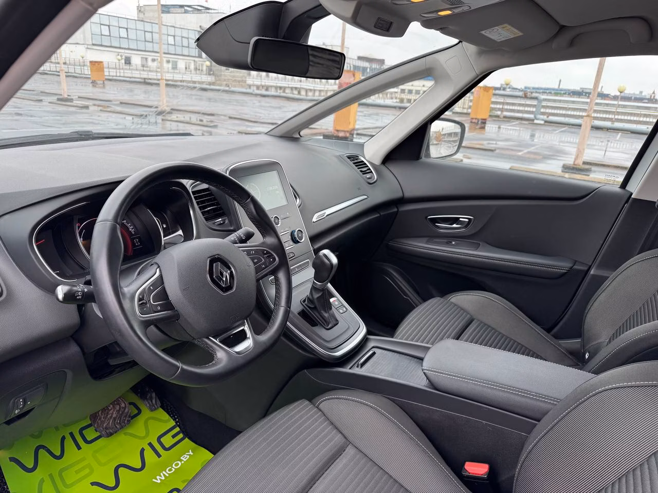 Renault Grand Scenic фото 7