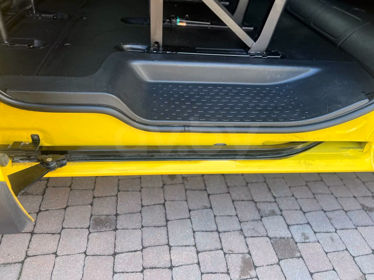Opel Vivaro фото 23