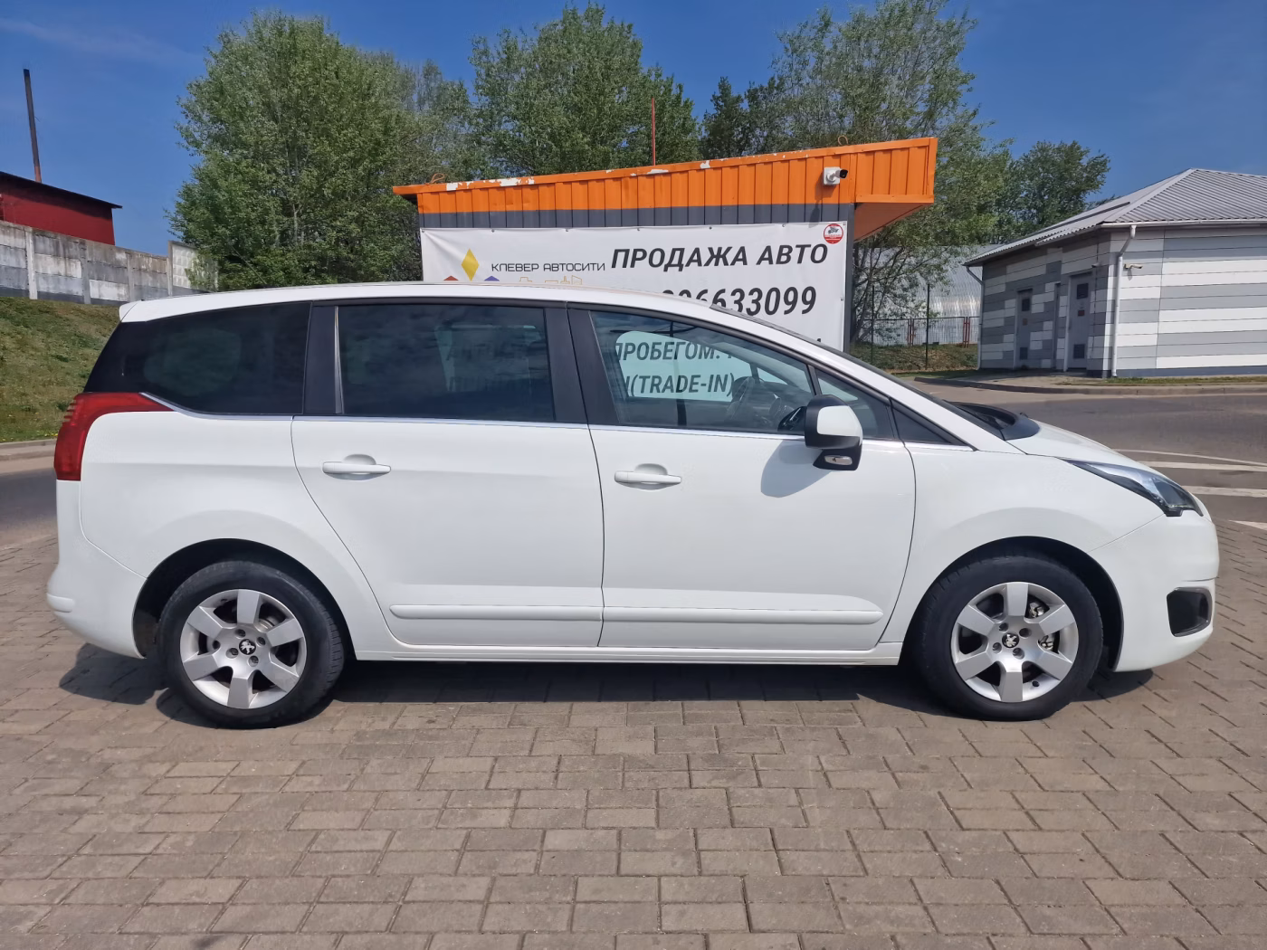 Peugeot 5008 фото 5