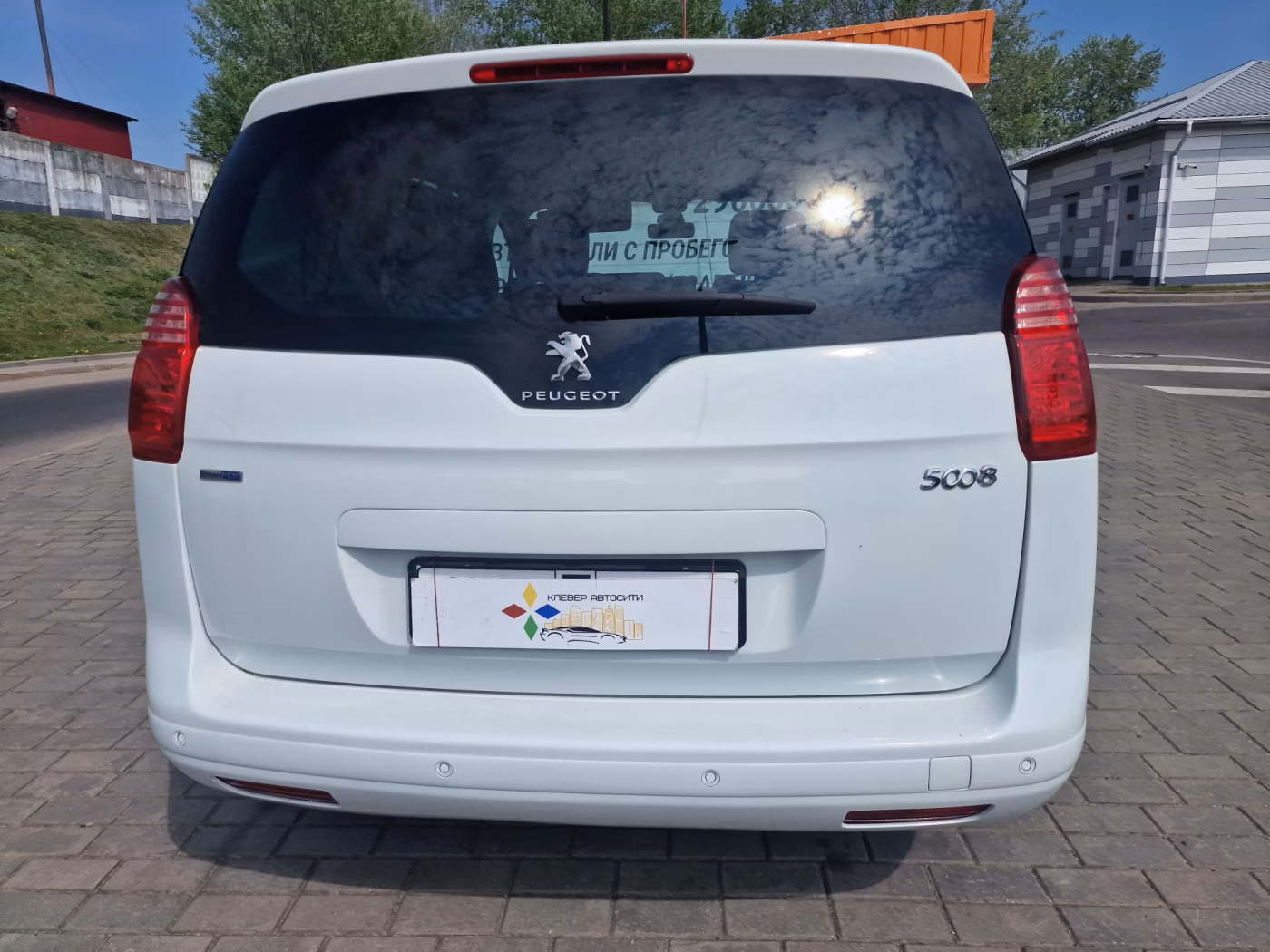 Peugeot 5008 фото 7