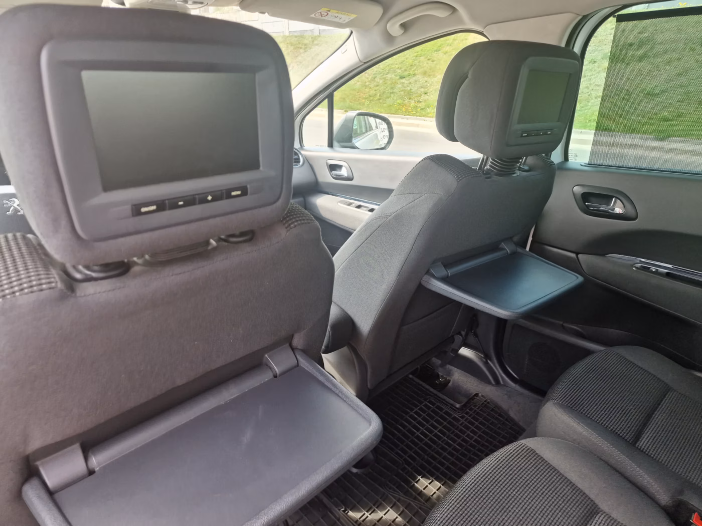 Peugeot 5008 фото 19