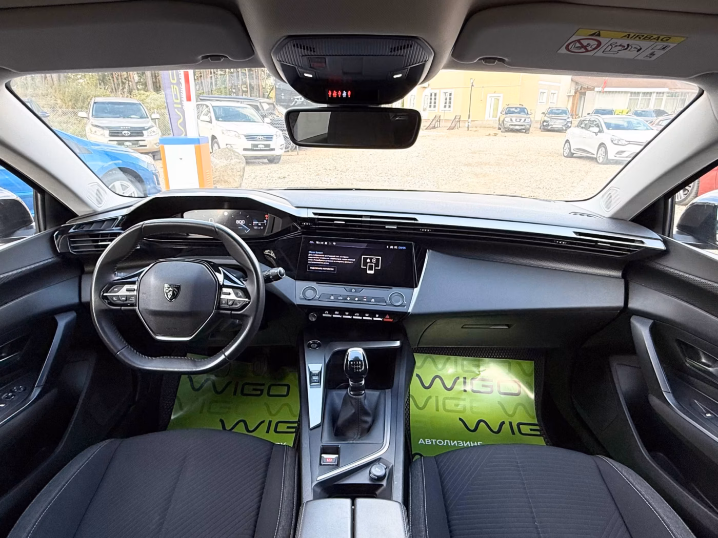 Peugeot 308 фото 10