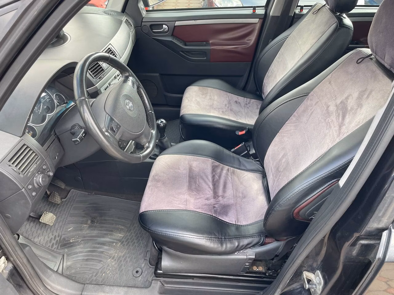 Opel Meriva фото 7