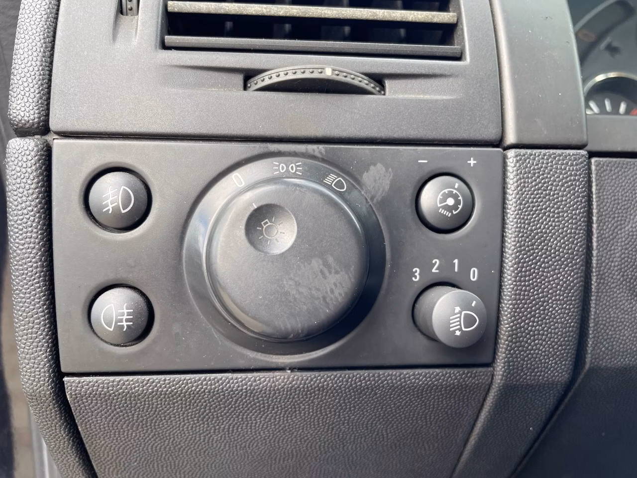 Opel Meriva фото 17