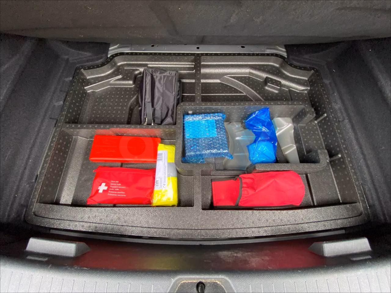Opel Astra фото 11