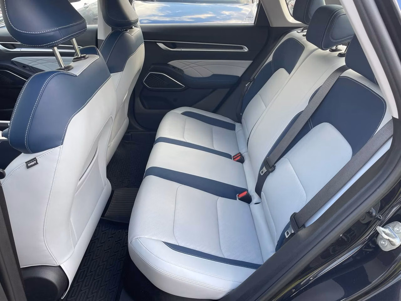 Geely Emgrand фото 8